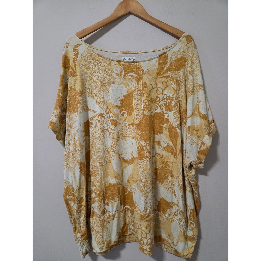 Wonderly Women 4X Mustard Yellow White Damask Floral Scoop Neck Blouse Top